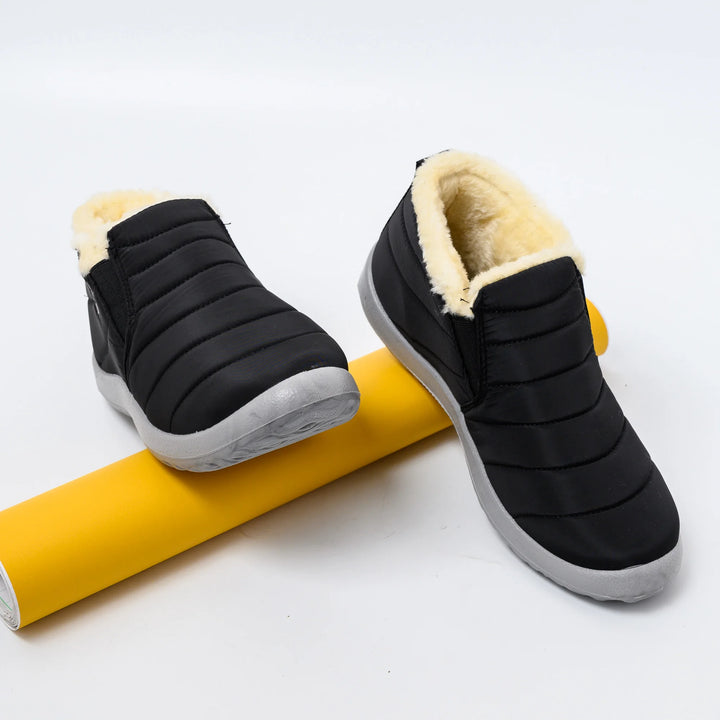 Men Boots Waterproof Winter Boots Lightweight Snow Boots Warm Fur Men Shoes Plus Size 47 Unisex Ankle Boots Slip on Casual Shoes