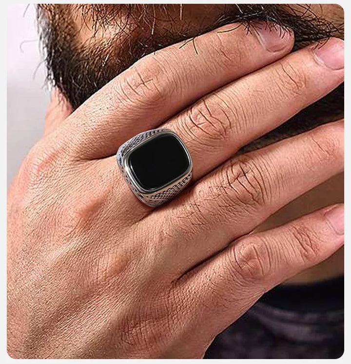 Vnox Rock Punk Onyx Stone Rings for Men, Stylish Solid Stainless Steel Metal Signet Ring,Cool Fashion Gifts for Him Jewelry